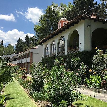 Rancho Hotel Atascadero サン・ミゲル・デ・アジェンデ エクステリア 写真