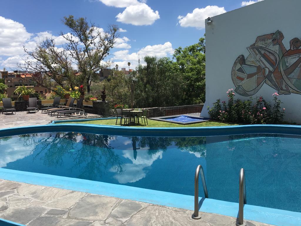 Rancho Hotel Atascadero サン・ミゲル・デ・アジェンデ エクステリア 写真