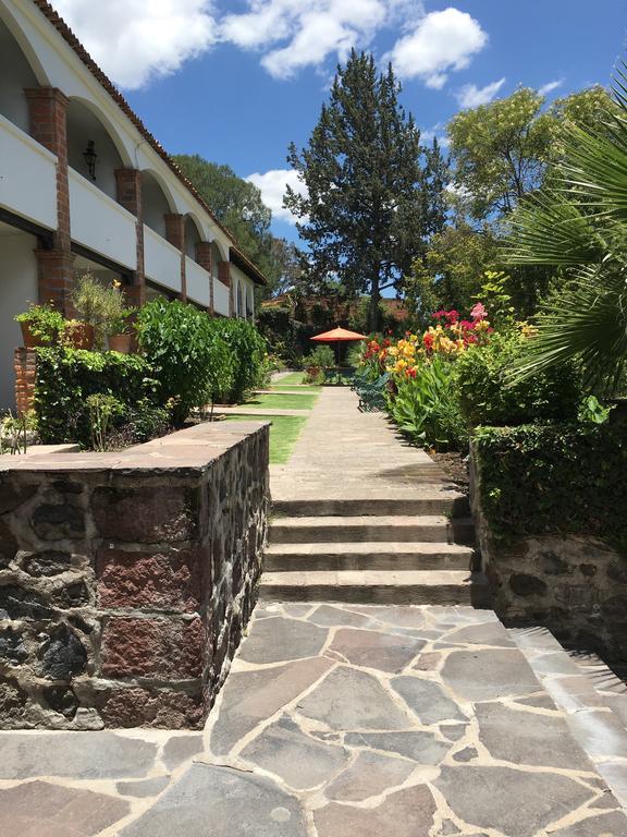 Rancho Hotel Atascadero サン・ミゲル・デ・アジェンデ エクステリア 写真