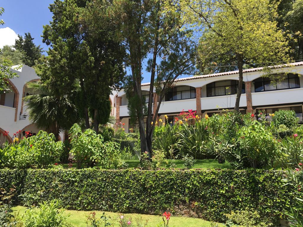 Rancho Hotel Atascadero サン・ミゲル・デ・アジェンデ エクステリア 写真