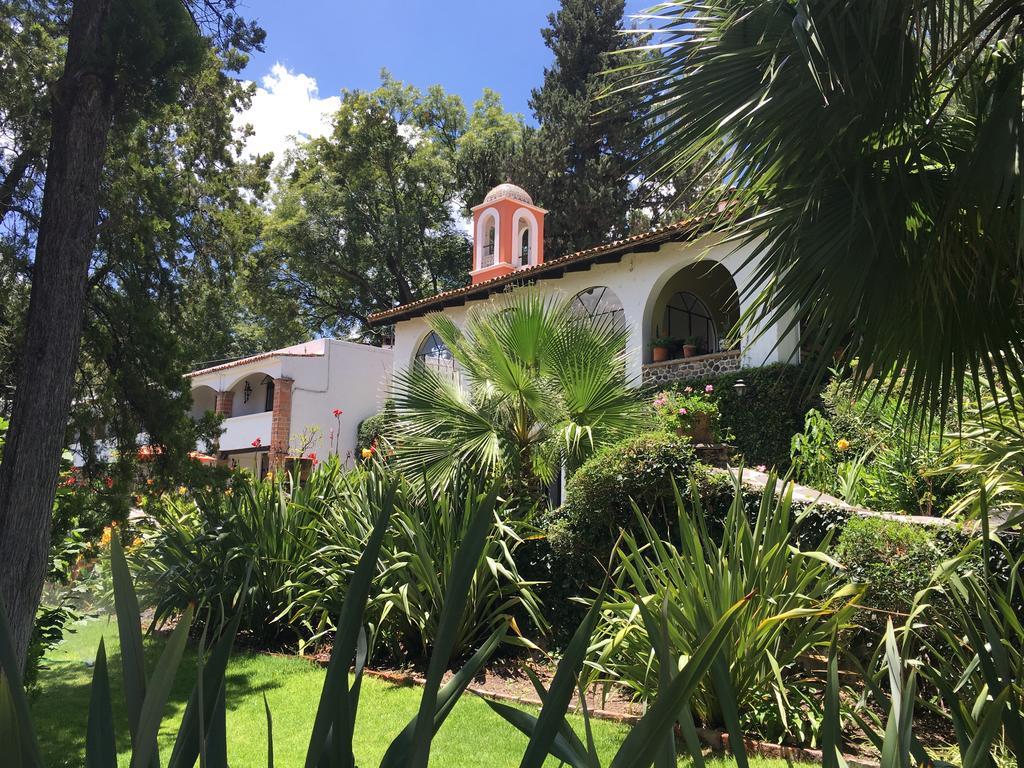 Rancho Hotel Atascadero サン・ミゲル・デ・アジェンデ エクステリア 写真