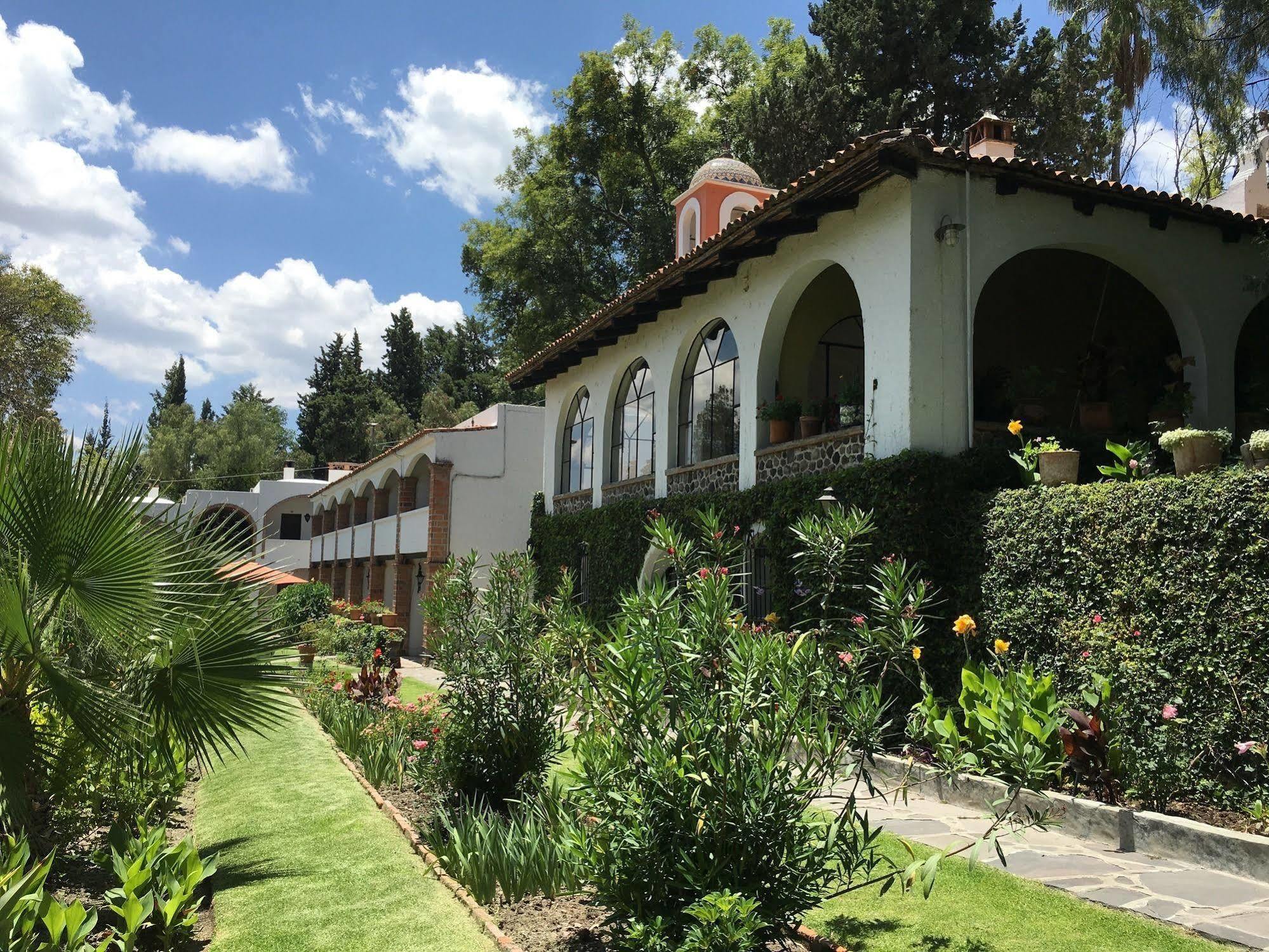 Rancho Hotel Atascadero サン・ミゲル・デ・アジェンデ エクステリア 写真